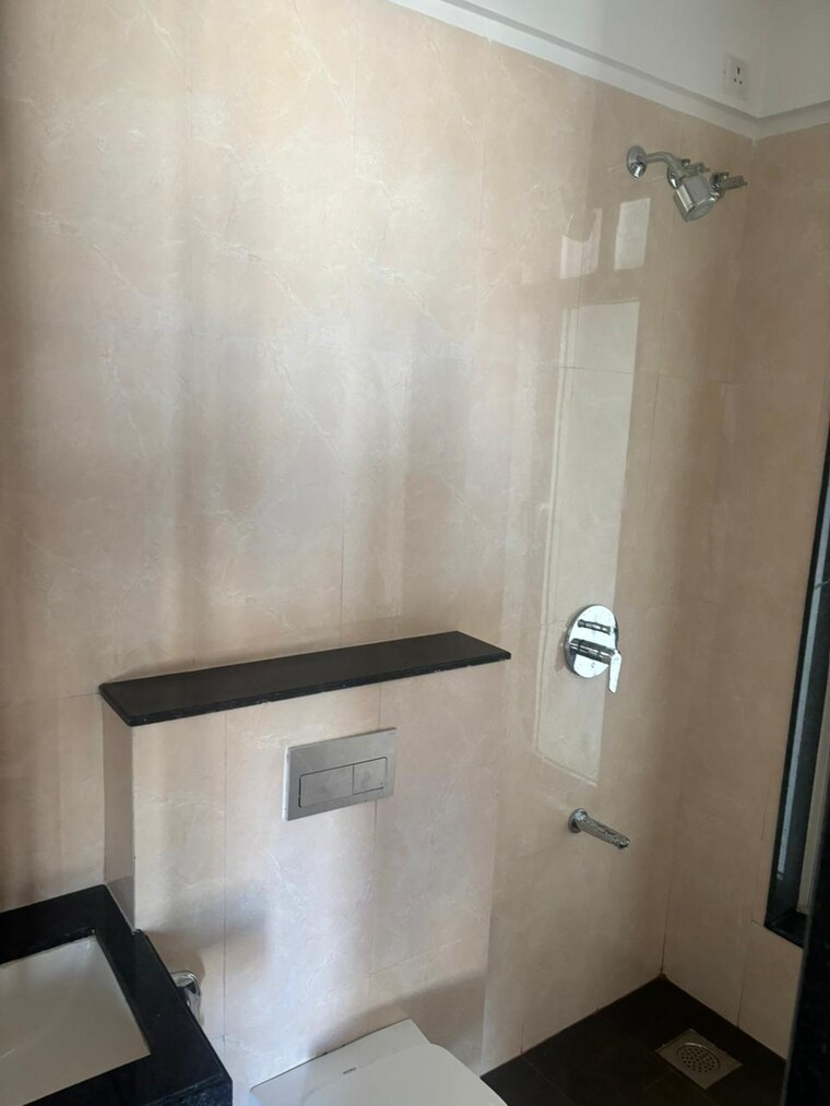 Bathroom, sheth-zuri 2 Bedroom 517 Sq.Ft. Apartment In Laxmi Nagar Thane 9370344