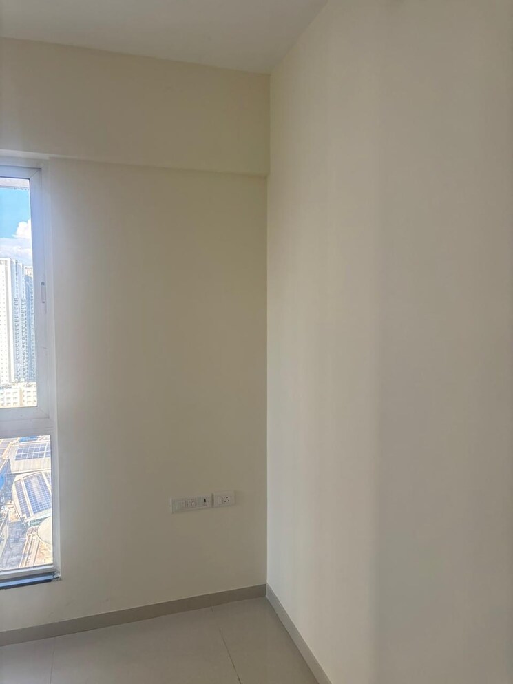 Room, sheth-zuri 2 Bedroom 517 Sq.Ft. Apartment In Laxmi Nagar Thane 9370344