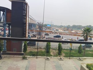  Office Space – Exterior View View at Gaur City Center, Sector 4 Greater Noida - for Rent