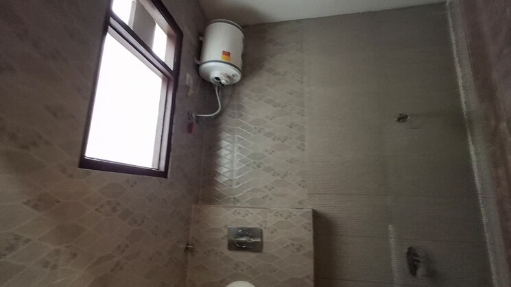 Bathroom, malwa-escon-primera 1 Bedroom 650 Sq.Ft. Apartment In International Airport Road Zirakpur 9370343