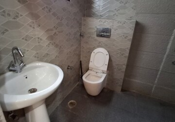Bathroom in 1 BHK Apartment at Malwa Escon Primera, International Airport Road – for Rent