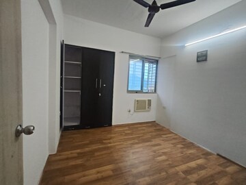 Room in 2.5 BHK Apartment at Lodha Casa Bella Gold, Dombivli East – for Sale