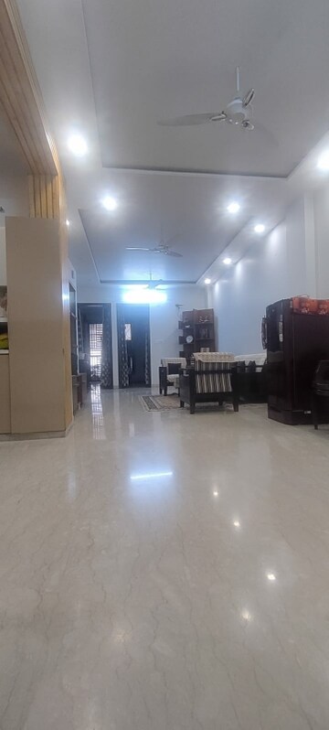 4 BHK Builder Floor For Sale in Janakpuri