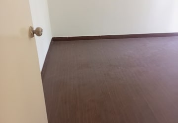 Room in 4 BHK Apartment at Panchsheel Hynish, Sector 1 Greater Noida – for Sale