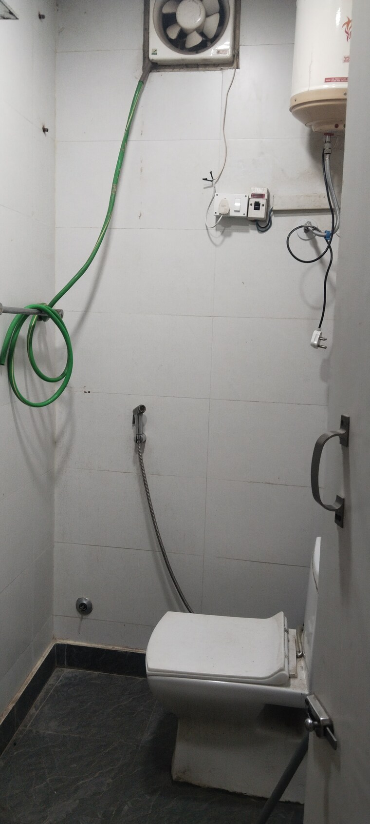 Bathroom, malviya nagar 1 Bedroom 500 Sq.Ft. Builder Floor In Malviya Nagar Delhi 9370414