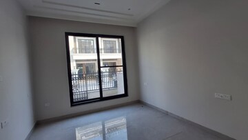 Room in 3 BHK Villa at Vip Road – for Sale