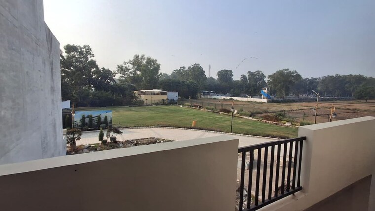 Balcony, vip road 3 Bedroom 1350 Sq.Ft. Villa In Vip Road Zirakpur 9370384