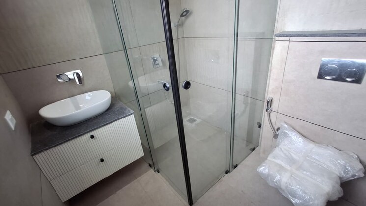 Bathroom, vip road 3 Bedroom 1350 Sq.Ft. Villa In Vip Road Zirakpur 9370384