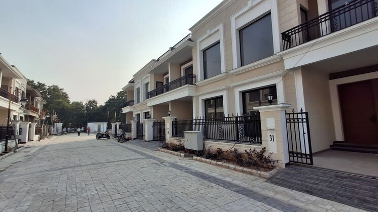 Exterior View, vip road 3 Bedroom 1350 Sq.Ft. Villa In Vip Road Zirakpur 9370384