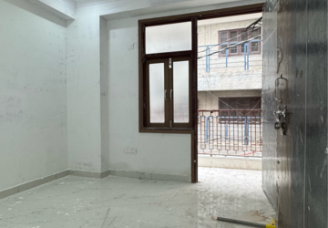 Room in 2 BHK Builder Floor at Chattarpur – for Rent