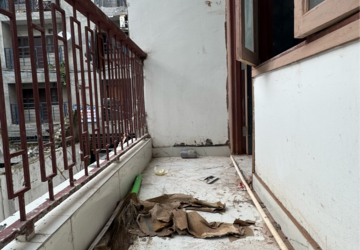 Balcony in 2 BHK Builder Floor at Chattarpur – for Rent