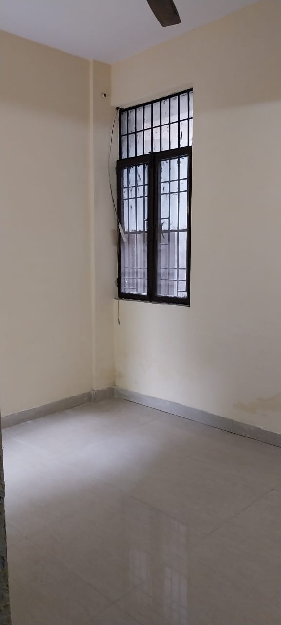 1.5 BHK Apartment For Sale in Ews Vedpura Apartment Noi