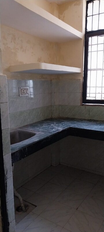 Kitchen in 1.5 BHK Apartment at Sector 10 Greater Noida – for Sale