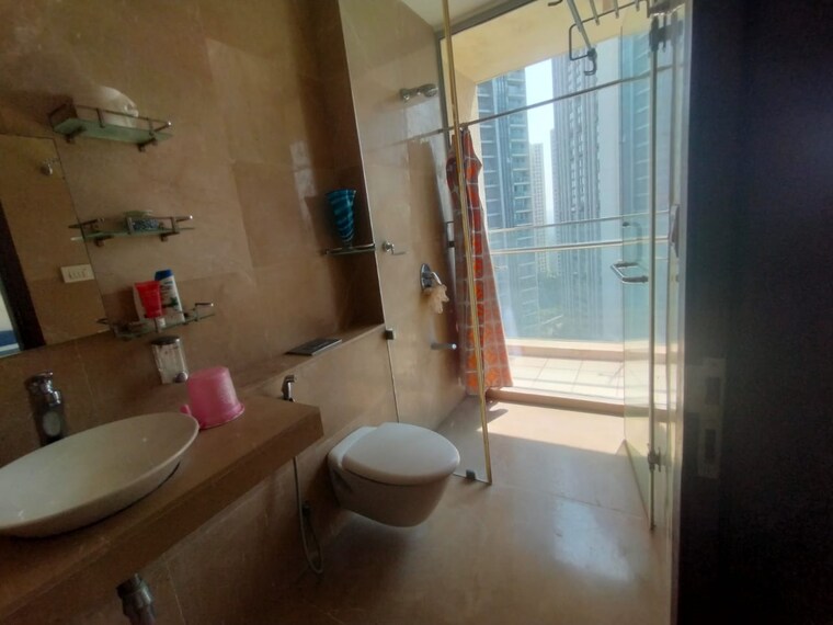 Bathroom, oberoi-exquisite-goregaon 3 Bedroom 1050 Sq.Ft. Apartment In Goregaon East Mumbai 9370432
