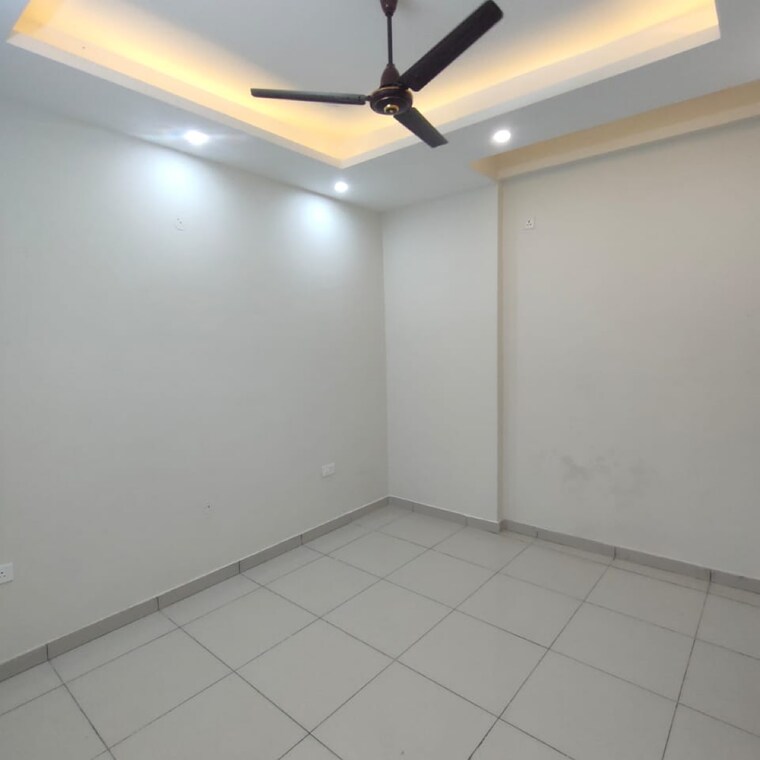 Room, canal road 3 Bedroom 2000 Sq.Ft. Villa In Canal Road Dehradun 9370458