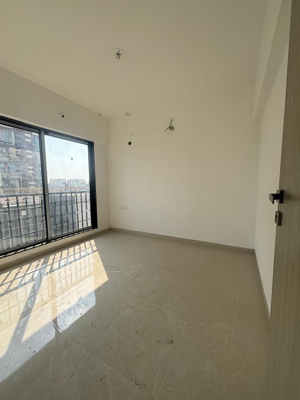 1 BHK Apartment For Sale in Malad West
