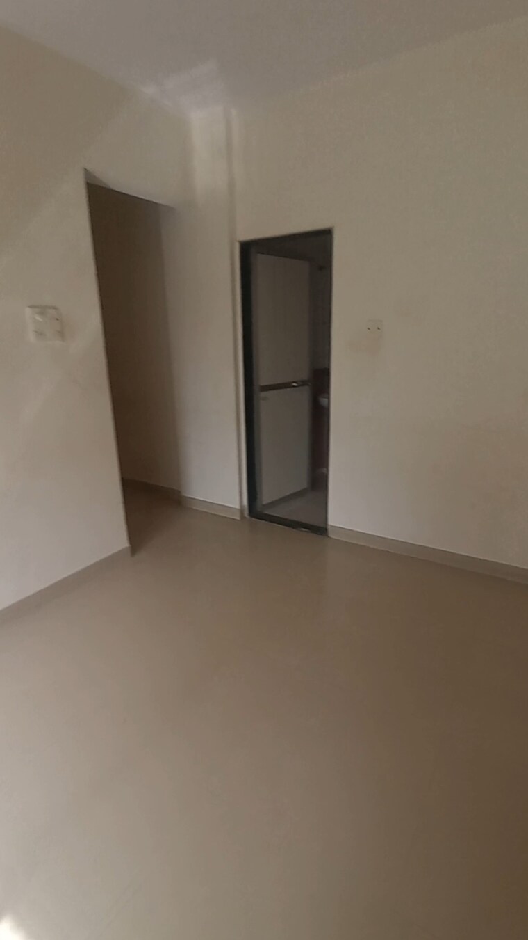 Room, satellite-garden 2 Bedroom 670 Sq.Ft. Apartment In Goregaon East Mumbai 9370515