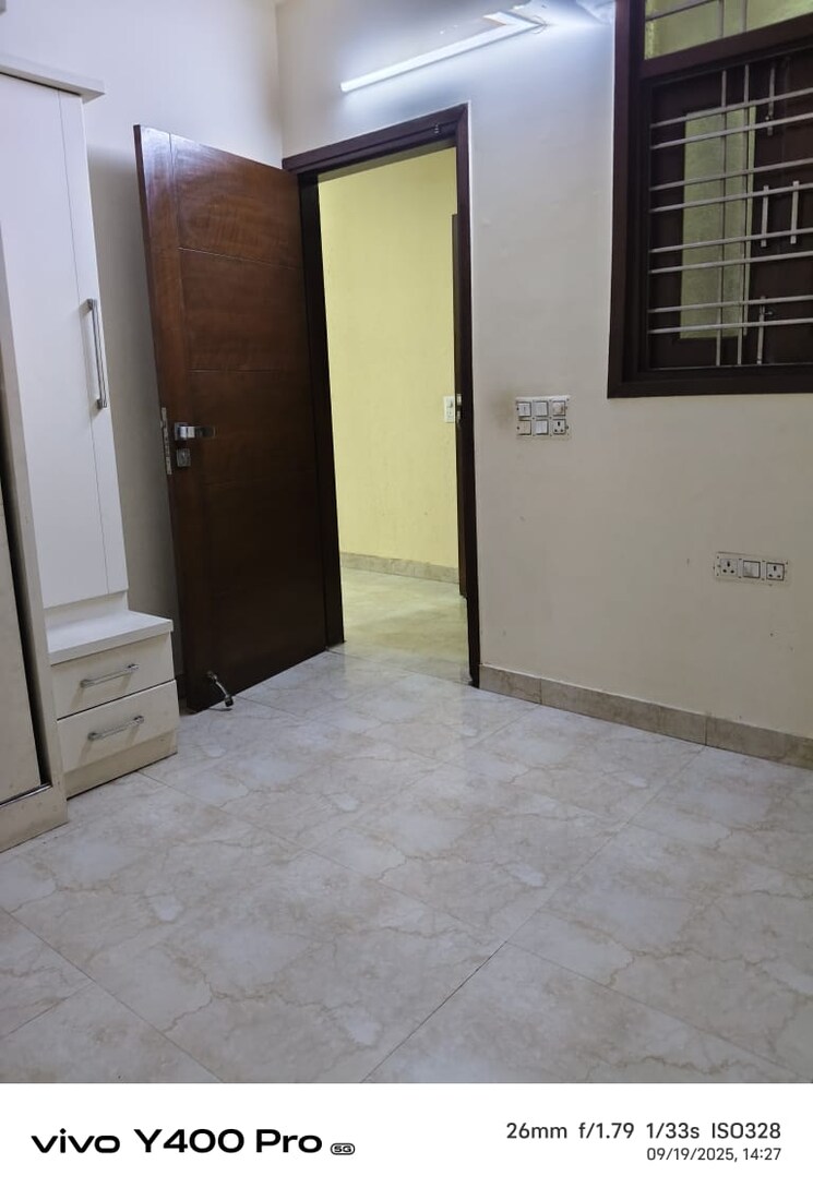 Room, gyan khand ii 2 Bedroom 900 Sq.Ft. Builder Floor In Gyan Khand ii Ghaziabad 9370504