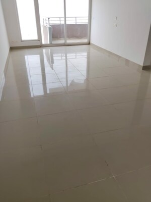 Room in 3 BHK Apartment at ILD Grand, Sector 37c – for Rent