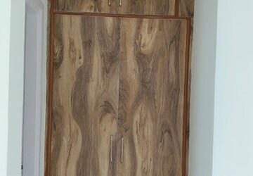 Furnished Amenities in 3 BHK Apartment at ILD Grand, Sector 37c – for Rent