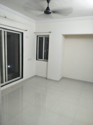 Room in 1 BHK Apartment at Cosmos Enclave, Kasarvadavali – for Sale