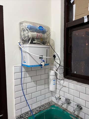 Bathroom in 3 BHK Apartment at Amolik Sankalp, Sector 85 – for Rent