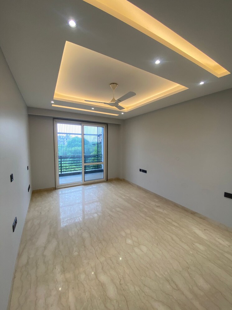 Room, dlf-garden-city-plots-i 4 Bedroom 2800 Sq.Ft. Builder Floor In Sector 91 Gurgaon 9370606