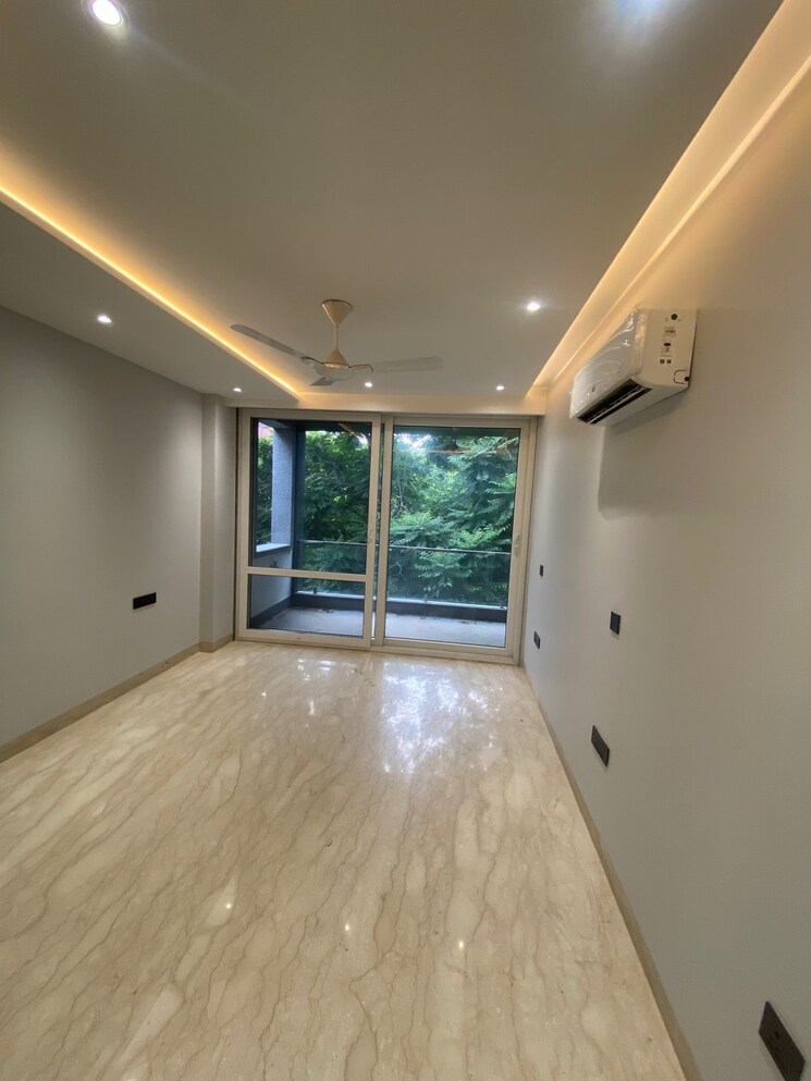 Room, dlf-garden-city-plots-i 4 Bedroom 2800 Sq.Ft. Builder Floor In Sector 91 Gurgaon 9370606