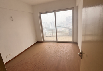Room in 3 BHK Apartment at ILD Greens, Garoli Kalan – for Sale