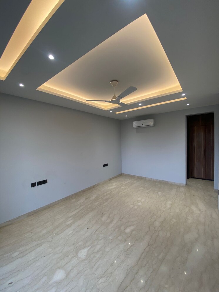 Room, dlf-garden-city-plots-i 4 Bedroom 2800 Sq.Ft. Builder Floor In Sector 91 Gurgaon 9370606