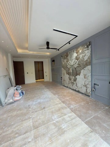 Room in 2 BHK Apartment at Nalasopara West – for Rent