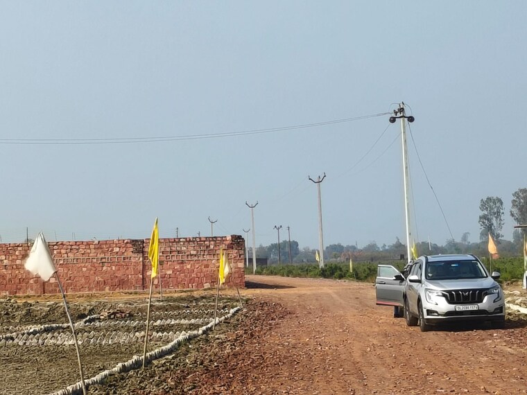 undefined, vrindavan  100 Sq.Yd. Plot In Vrindavan Mathura 9369650