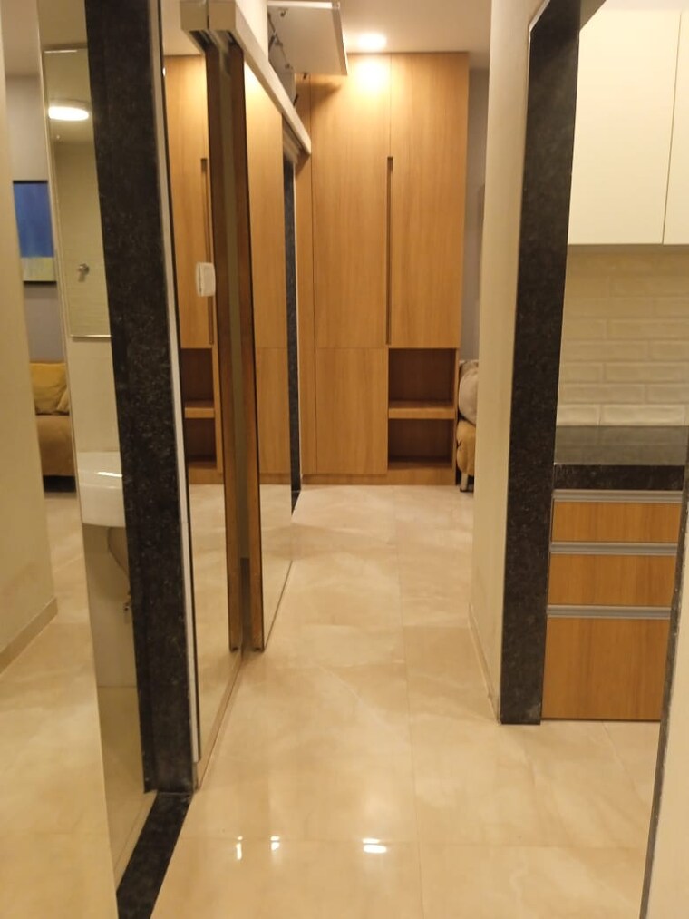 Bathroom, ghatkopar east 1 Bedroom 400 Sq.Ft. Apartment In Ghatkopar East Mumbai 9370618