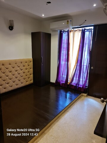 Bedroom in 3 BHK Builder Floor at Vikas Puri – for Rent