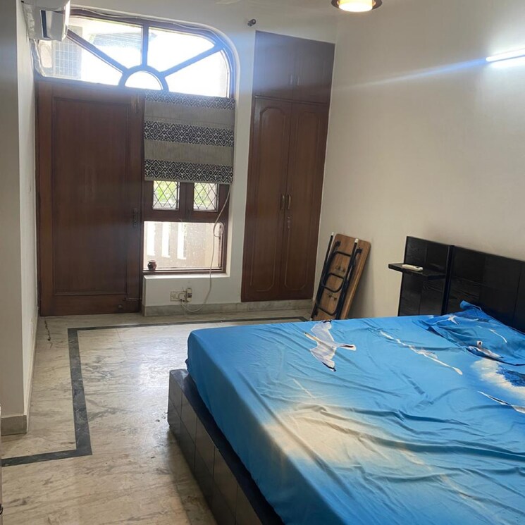 Bedroom, dlf phase ii 3 Bedroom 332 Sq.Yd. Builder Floor In Dlf Phase ii Gurgaon 9370720