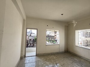 Room in 2 BHK Apartment at Baguiati – for Sale