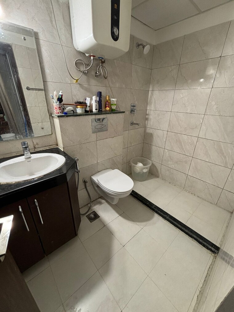 Bathroom, bptp-terra 2.5 Bedroom 1353 Sq.Ft. Builder Floor In Sector 37d Gurgaon 9370647