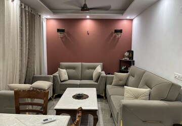 Team Area in 2.5 BHK Builder Floor at BPTP Terra, Sector 37d – for Sale