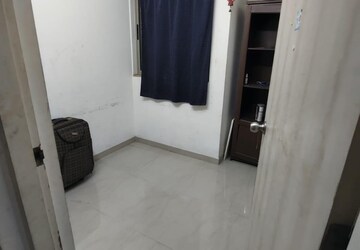 Bedroom in 1.5 BHK Apartment at Dombivli East – for Rent