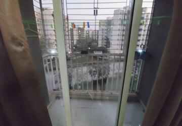 Balcony in 1.5 BHK Apartment at Dombivli East – for Rent