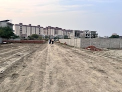 Plot For Sale in Govardhan Enclave 