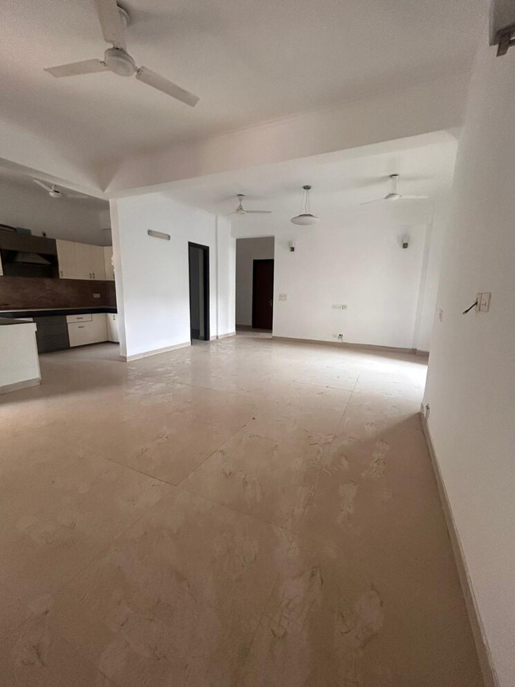 Room, gupta-awas 3 Bedroom 1900 Sq.Ft. Builder Floor In Sector 43 Gurgaon 9370706