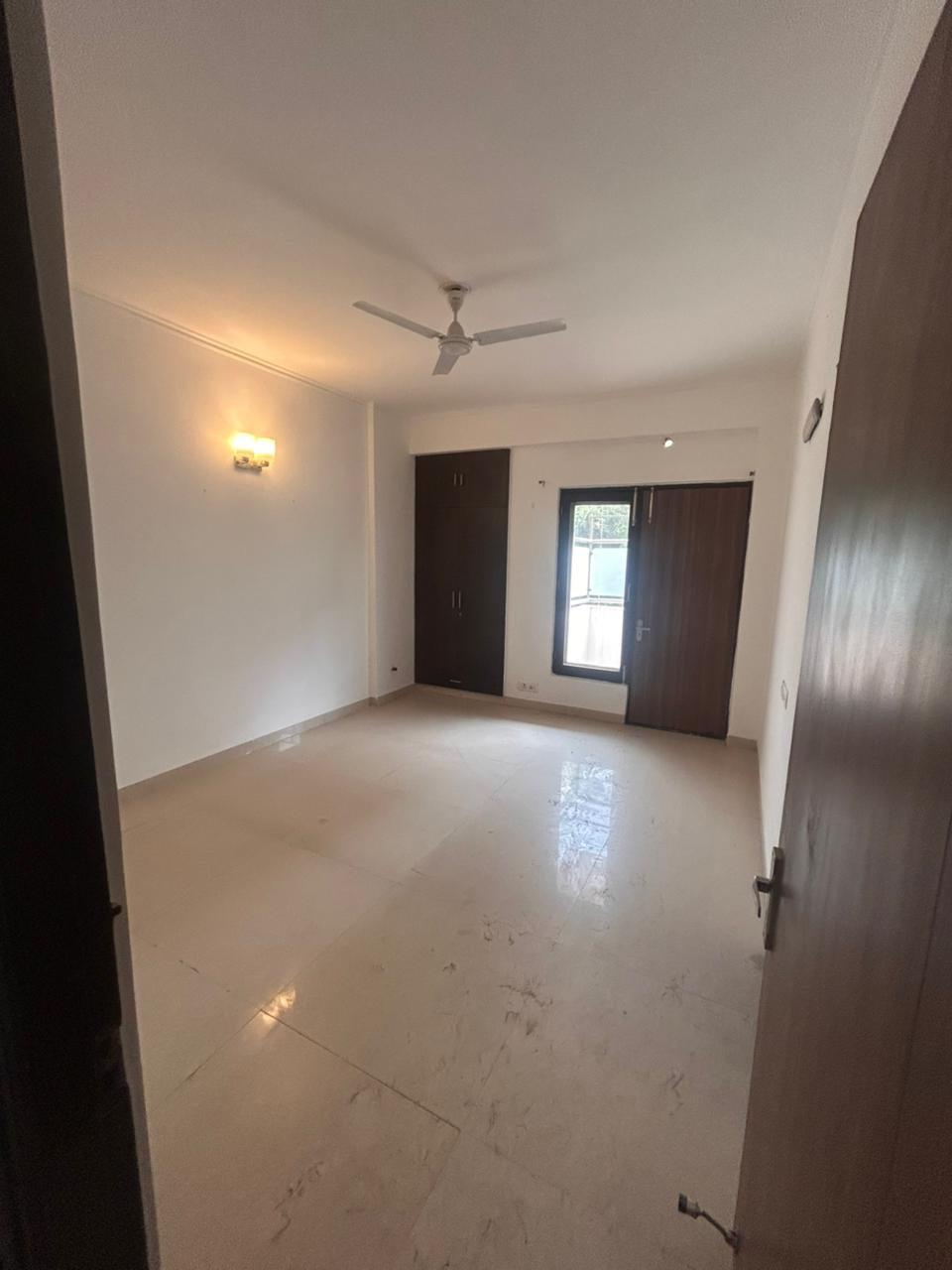 3 BHK + Servant Room Builder Floor For Rent in Gupta Awas