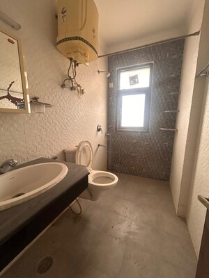 Bathroom in 3 BHK Builder Floor at Gupta Awas, Sector 43 – for Rent