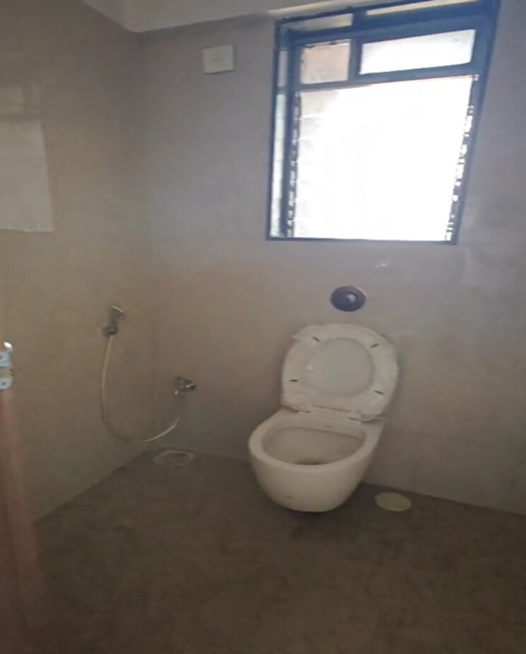 Bathroom, chembur 3 Bedroom 1300 Sq.Ft. Apartment In Chembur Mumbai 9370738