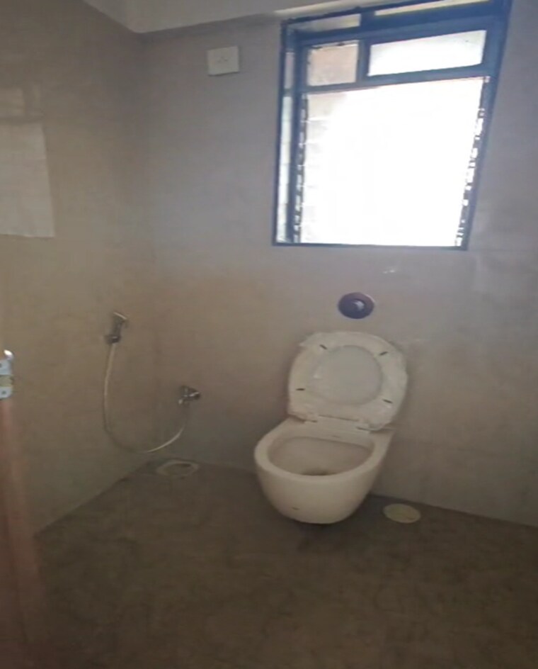 Bathroom, chembur 3 Bedroom 1300 Sq.Ft. Apartment In Chembur Mumbai 9370738