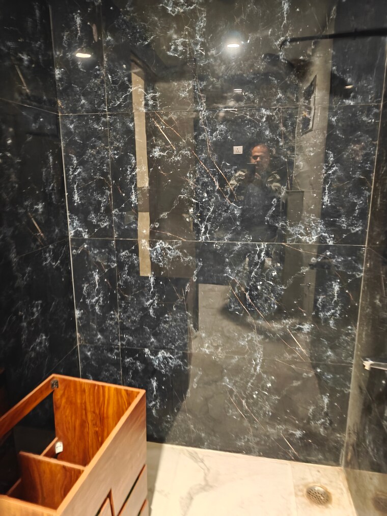 Attached Bathroom, sector 5 3 Bedroom 1835 Sq.Ft. Builder Floor In Sector 5 Gurgaon 9370881