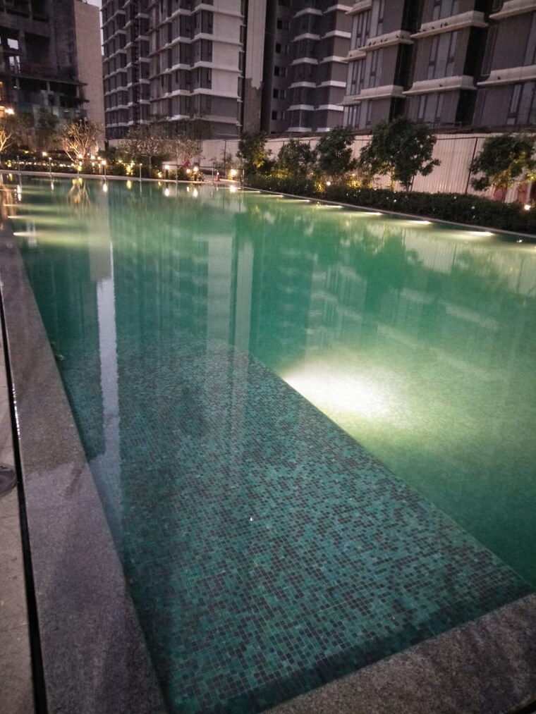 Swimming Pool, lodha-allura 2 Bedroom 857 Sq.Ft. Apartment In Worli Mumbai 9370770