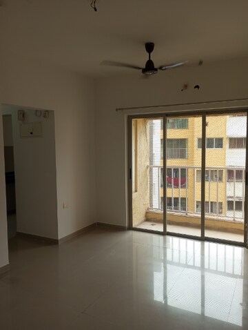 1 BHK Apartment For Rent in Lodha Casa Rio Gold, Dombivli East
