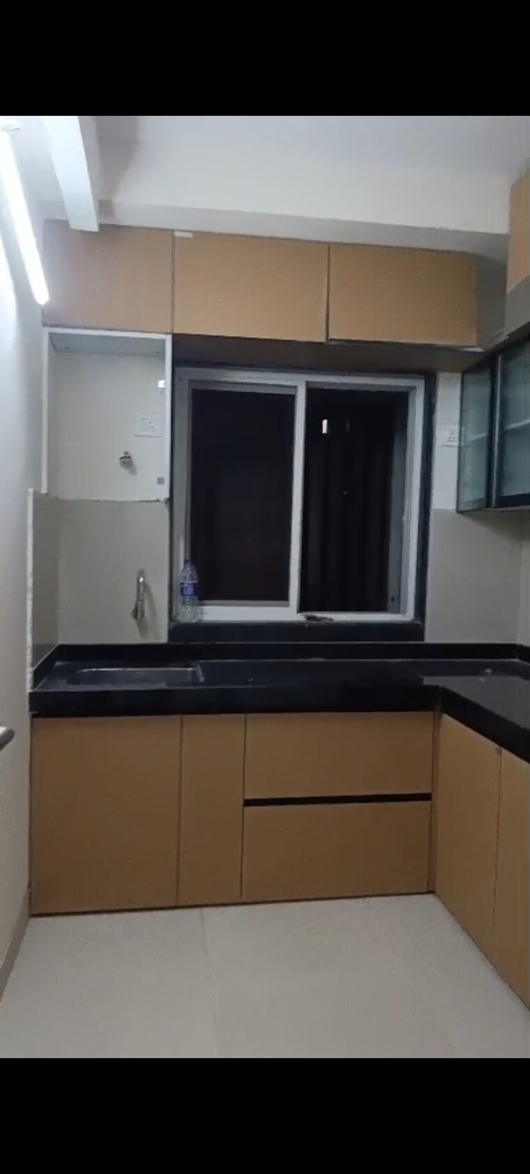 Kitchen, worli 2 Bedroom 500 Sq.Ft. Apartment In Worli Mumbai 9370817